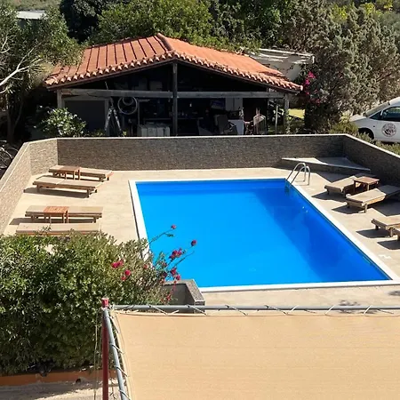 Arion Stables & * Hersonissos (Crete)