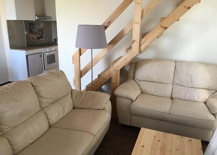 Arion Stables & הרסוניסוס